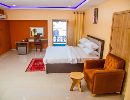 Super Royal (Mmedara) 202