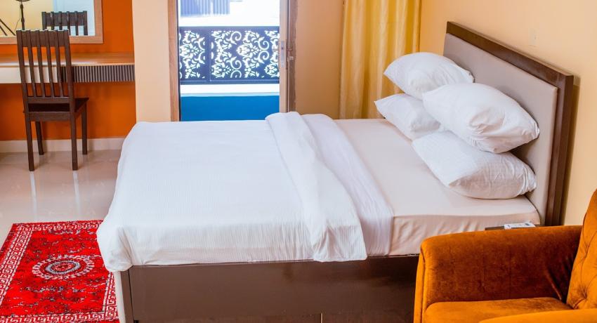 Super Royal (Mmedara) 202