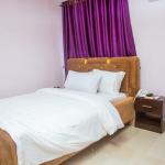 Standard (Cross River) 205