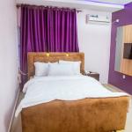 Standard (Cross River) 205